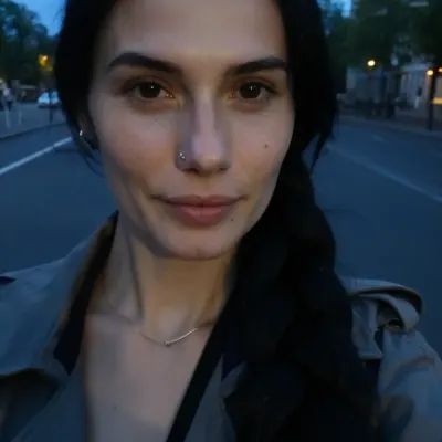 Полина